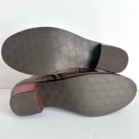 🍂NEW IN BOX Vionic Serena Ankle Boots. Greige. Size: 10 - Picture 9 of 12